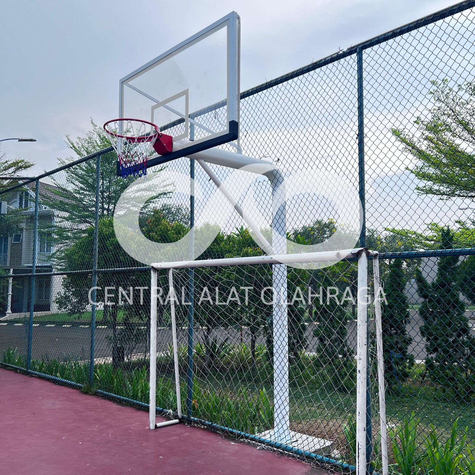 Tiang Basket